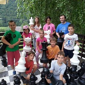 5. mednarodna šahovska kolonija v Beli krajini
