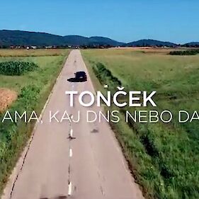 Belokranjski film Tonček s podnaslovom "Mama, kaj dns nebo dana?"