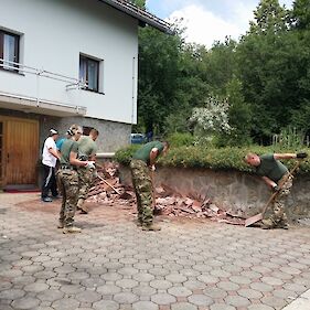 Slovenska vojska priskočila na pomoč