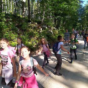 1. športni dan: pohod na Mirno goro