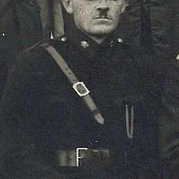 Miha Mukavec, Hrib, fotografiran v gasilski uniformi leta 1937