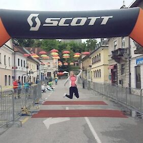 Tina Leščanec na kolesarskem maratonu Alpe Scott