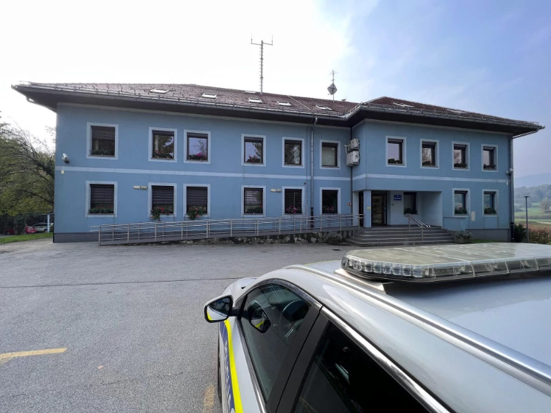 Policijska postaja Črnomelj v Lokvah. Foto: A.R.