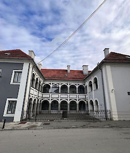 Okrajno sodišče v Črnomlju bi ukinili z letom 2025