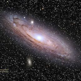 Andromeda (M31) leta 2022