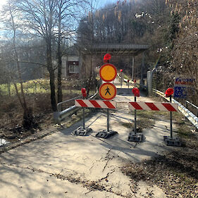 Vlada o izgradnji mosta čez potok Kamenica